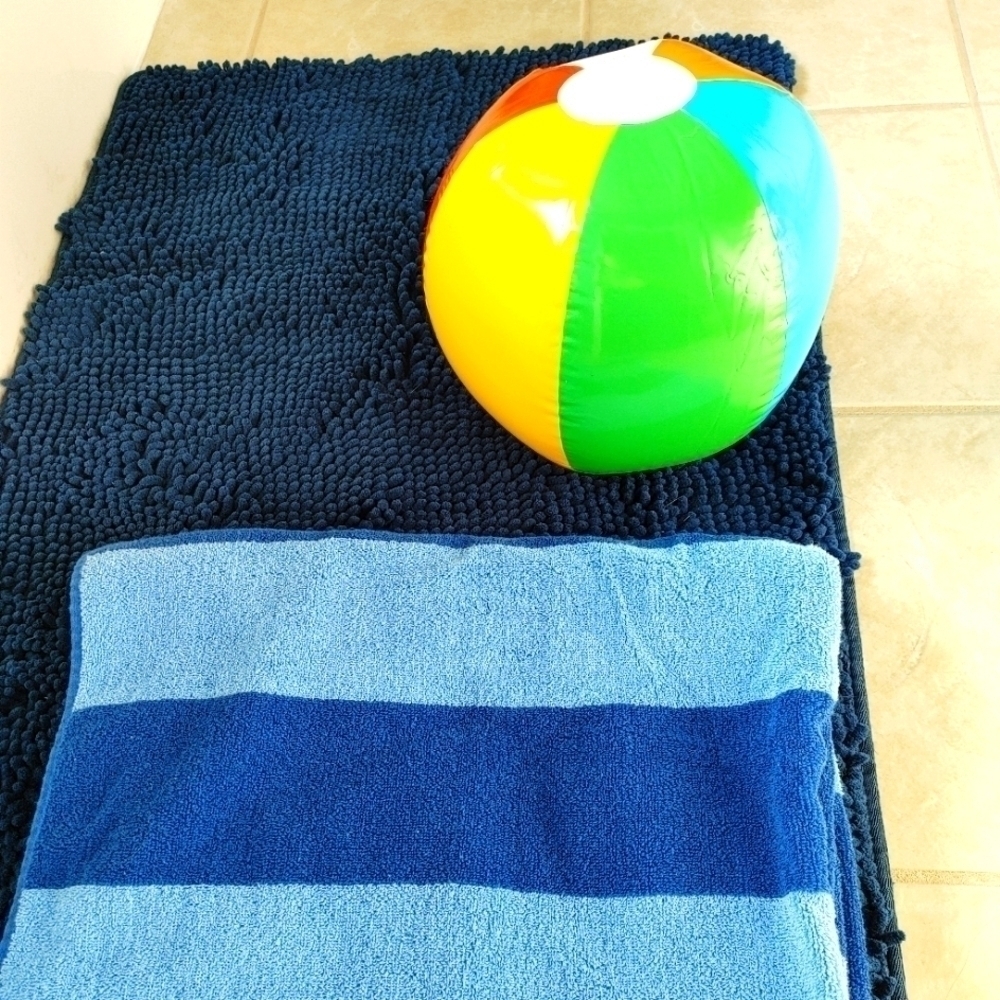Rhode Island Novelty Inflatable Beach Balls NEW/still in pkgs bundle of … - Picture 3 of 5
